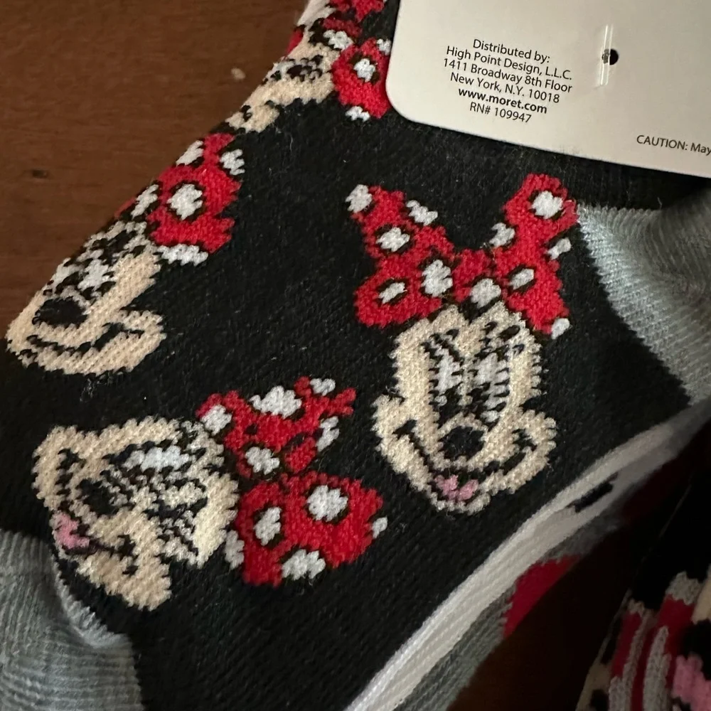 2T- 4T Disney Junior Minnie Mouse 6 pairs of low cut socks